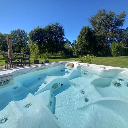 CampuzanL'Oasis Des Pyrenees别墅 外观 照片