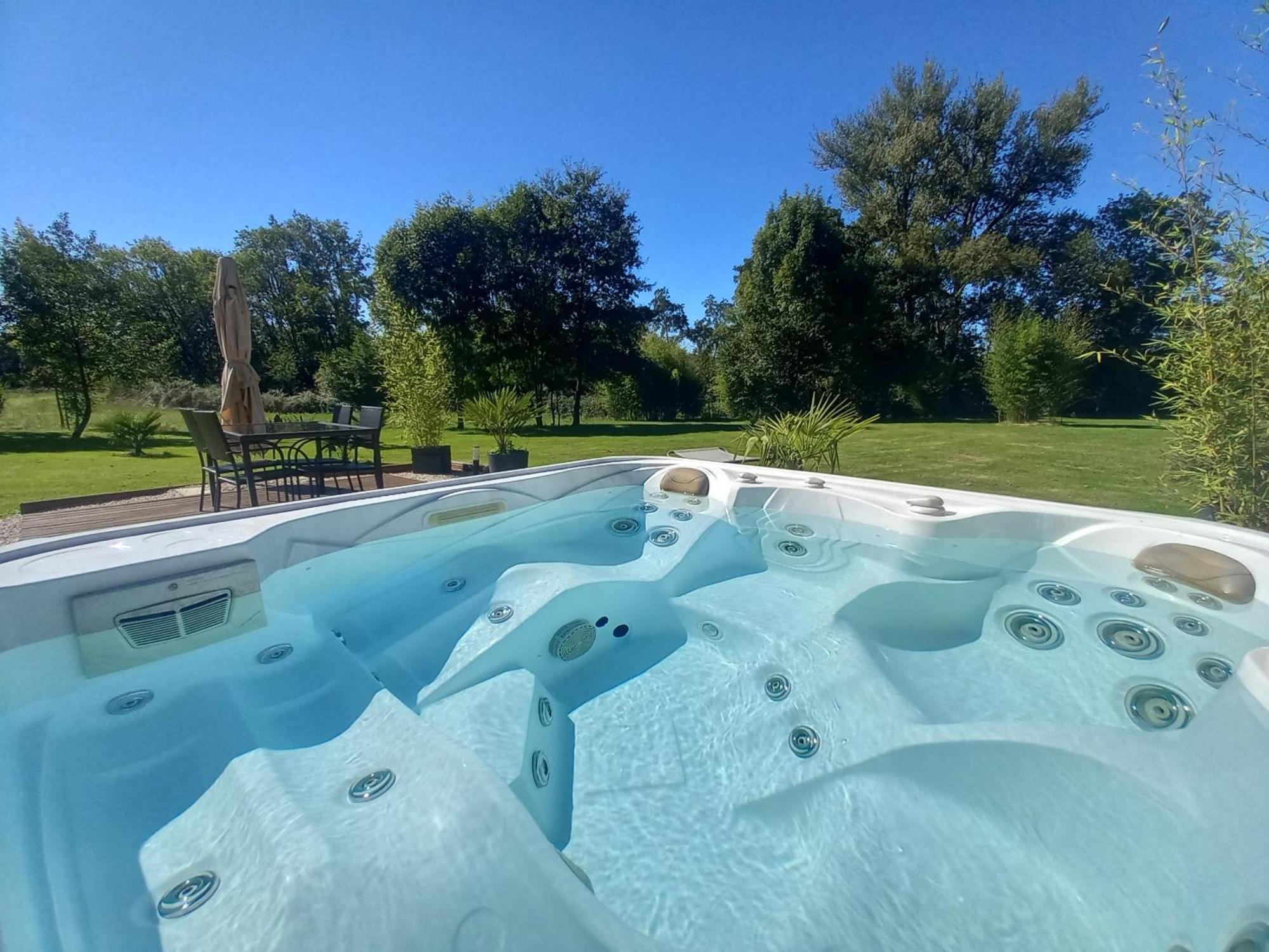 CampuzanL'Oasis Des Pyrenees别墅 外观 照片