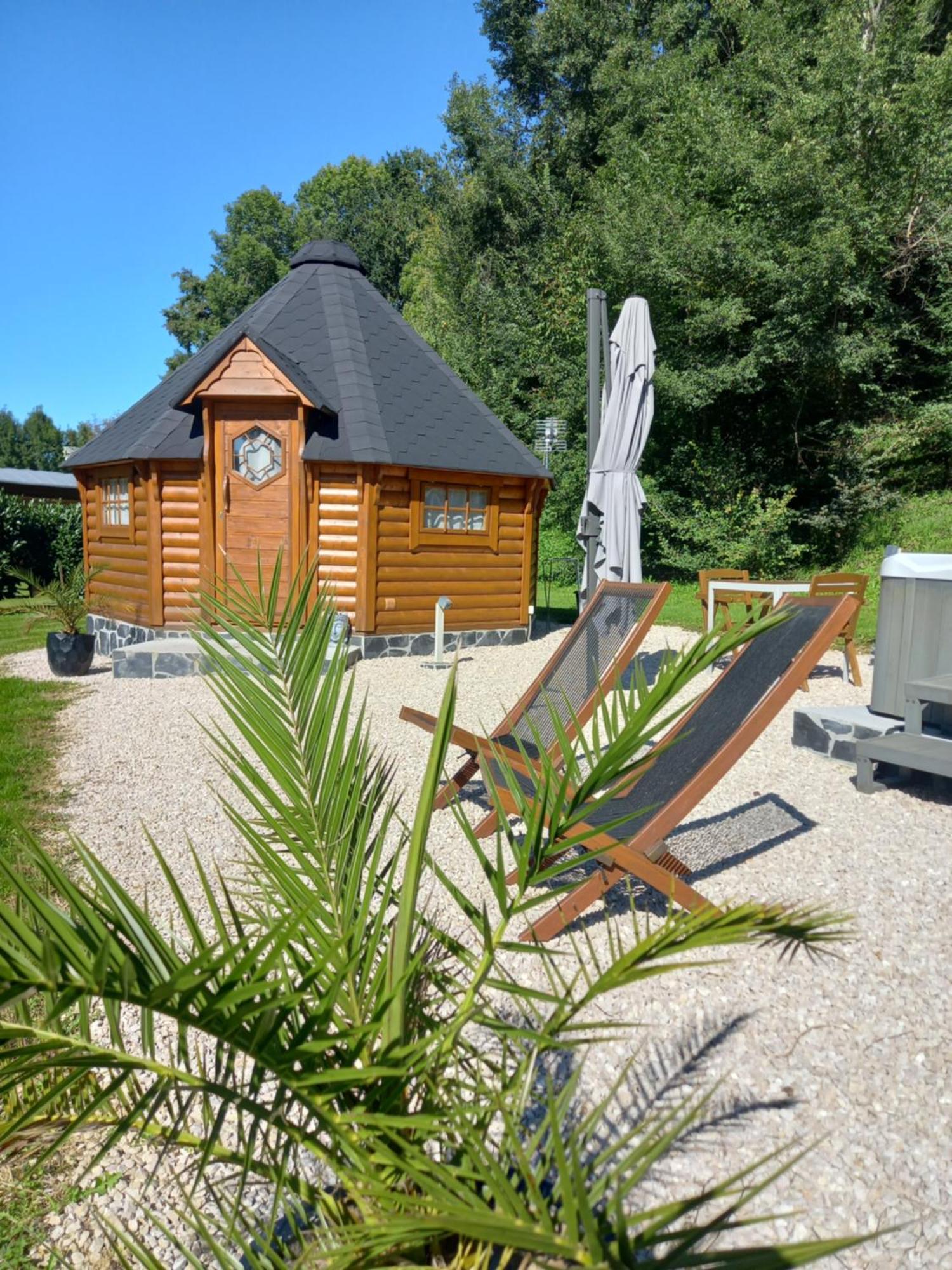 CampuzanL'Oasis Des Pyrenees别墅 外观 照片